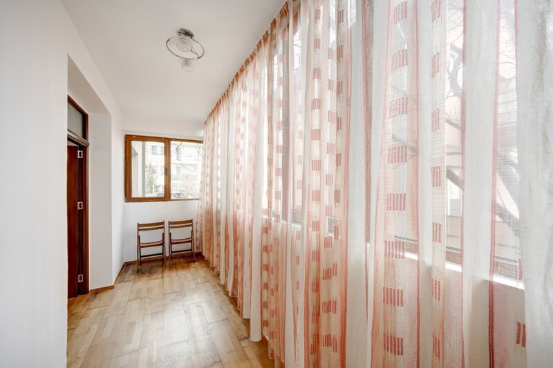 Drumul Taberei, Parc Brancusi, imobil 2009, centrala proprie